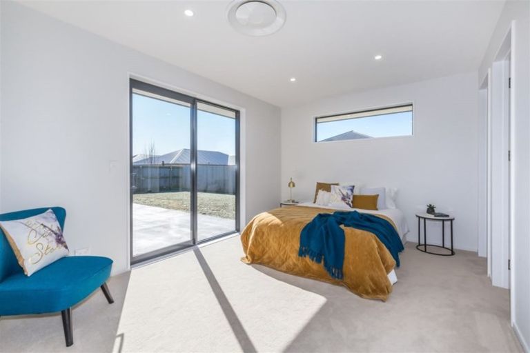 Photo of property in 19 Bradbury Avenue, Rolleston, 7614