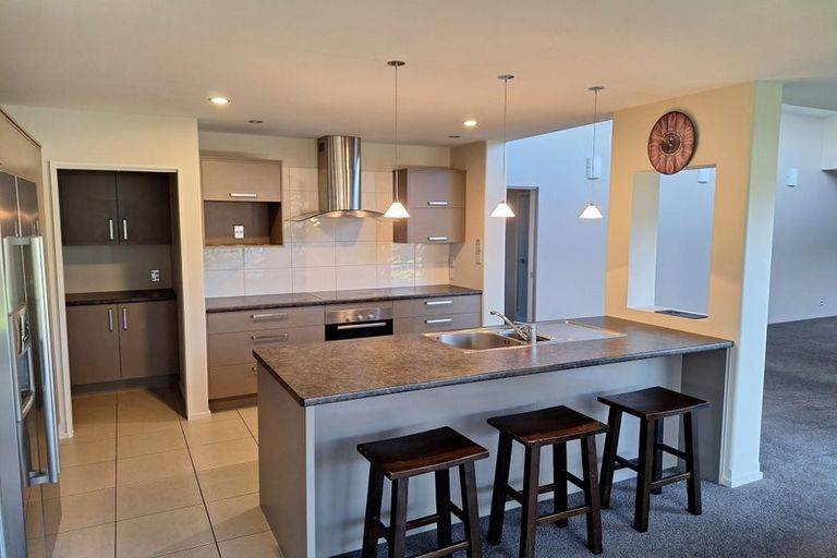 Photo of property in 26 Dunsford Close, Halswell, Christchurch, 8025