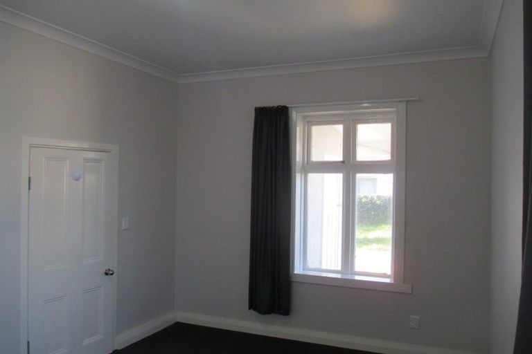 Photo of property in 18 Cashel Street, South Dunedin, Dunedin, 9012