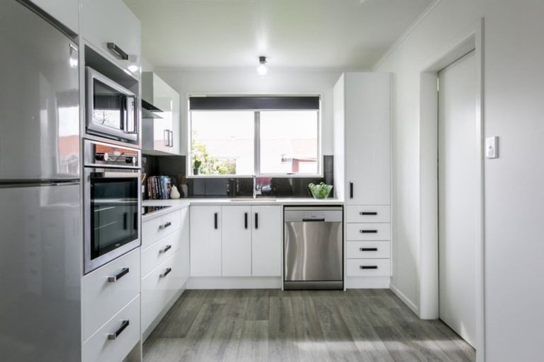 Photo of property in 6/309 Avenue Road West, Hastings, 4122