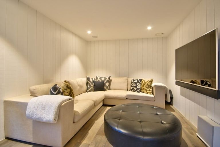 Photo of property in 56 Falconer Rise, Jacks Point, Queenstown, 9371