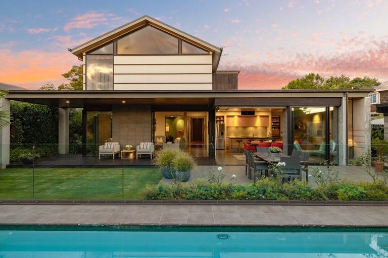 Photo of property in 69 Hartley Avenue, Strowan, Christchurch, 8052