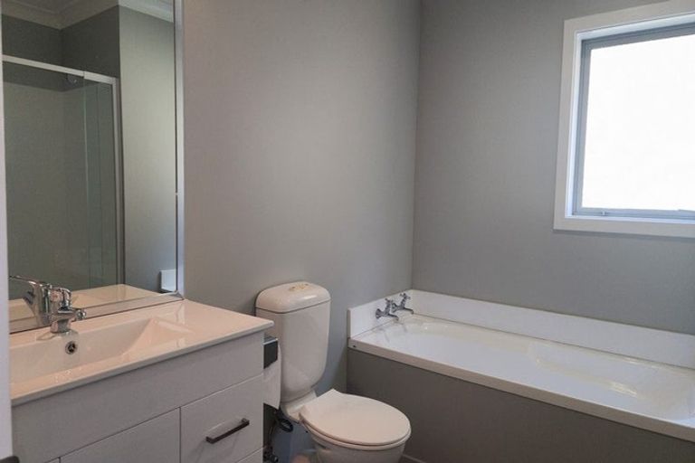 Photo of property in 22b Bowes Crescent, Strathmore Park, Wellington, 6022