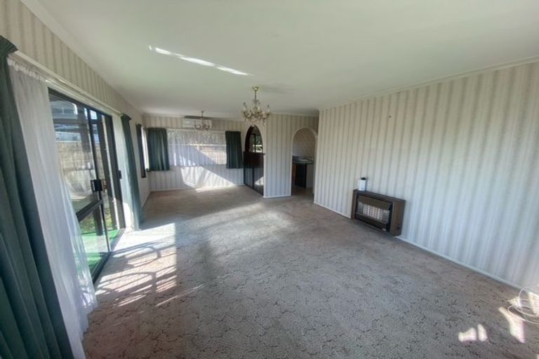 Photo of property in 3 Walker Crescent, Bulls, 4818