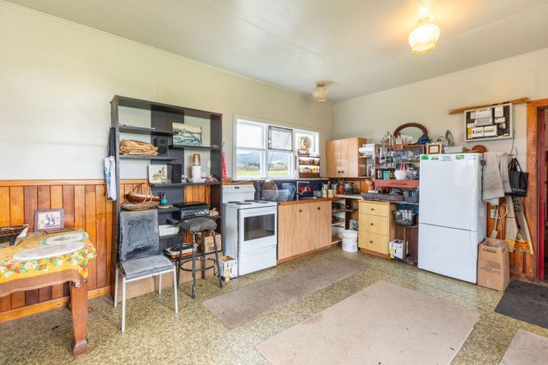 Photo of property in 992 Top Grass Road, Dannevirke, 4972