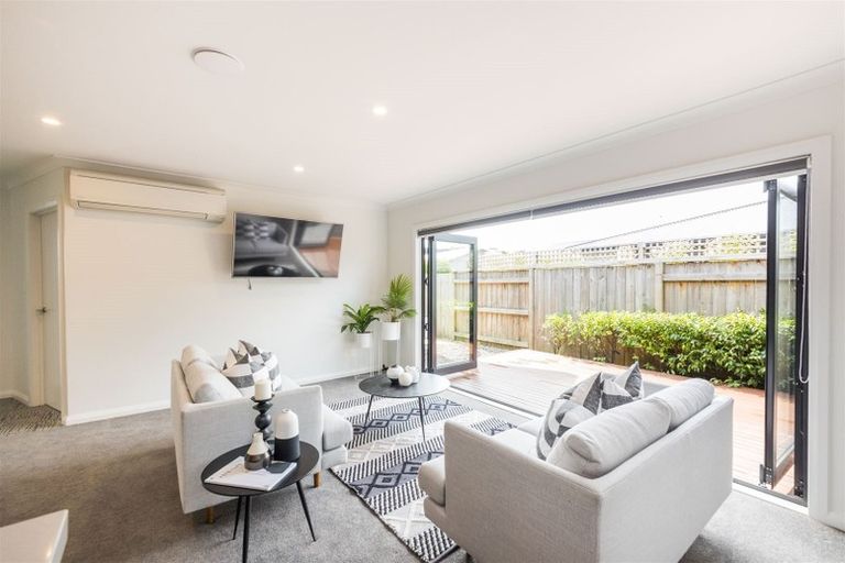 Photo of property in 24 Serenity Crescent, Kelvin Grove, Palmerston North, 4414