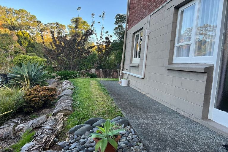 Photo of property in 202a Beach Road, Campbells Bay, Auckland, 0630