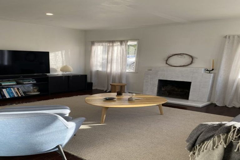 Photo of property in 10 Tizard Road, Birkenhead, Auckland, 0626