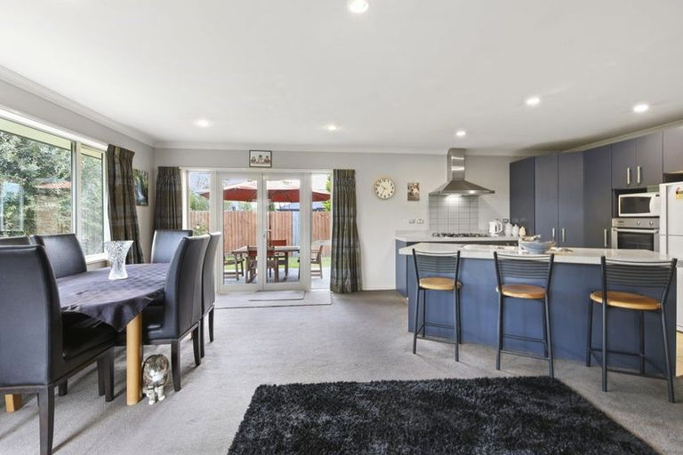 Photo of property in 98 Charles Street, Rangiora, 7400