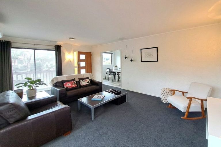 Photo of property in 12 Wilkinson Way, Browns Bay, Auckland, 0630