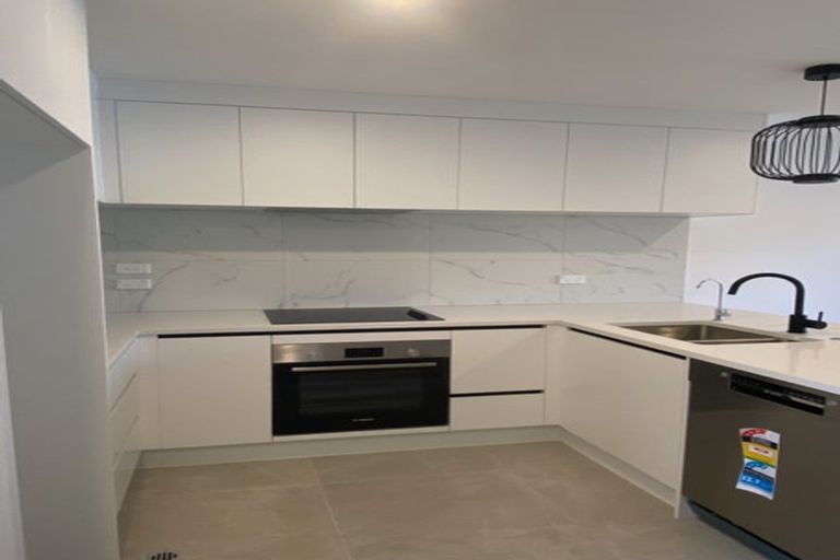 Photo of property in 5/2 Ayr Road, Pakuranga, Auckland, 2010