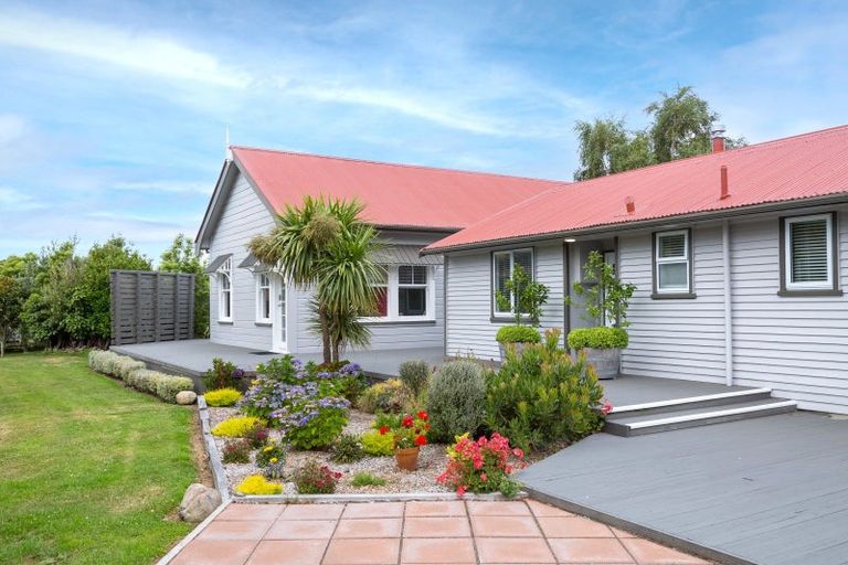 Photo of property in 2087 State Highway 2, Mount Bruce, Masterton, 5881