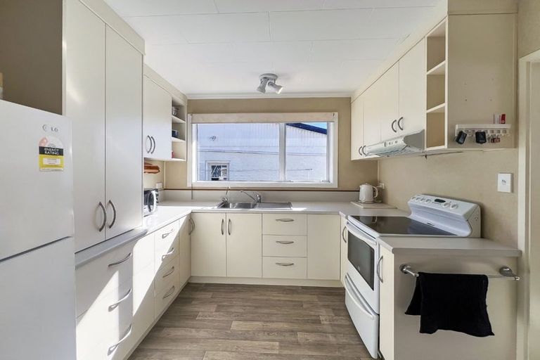 Photo of property in 2/307 Yarrow Street, Richmond, Invercargill, 9810