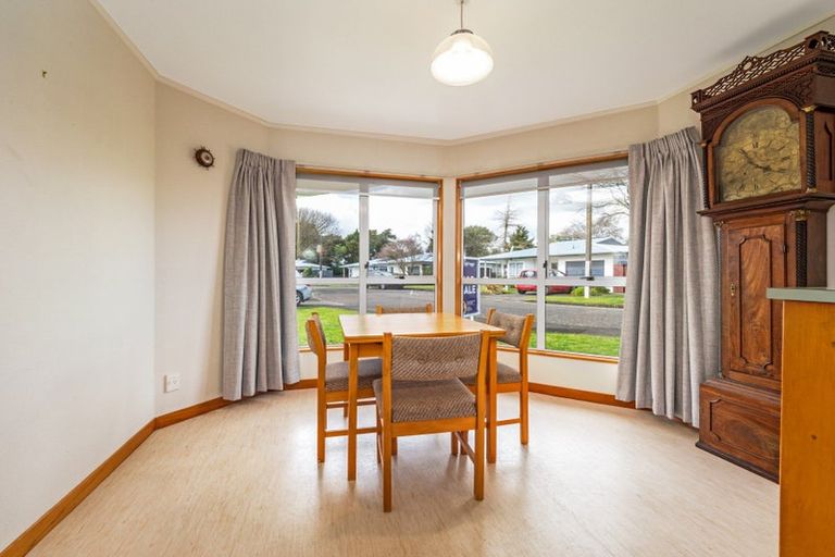 Photo of property in 2 Hughes Court, Pahiatua, 4910