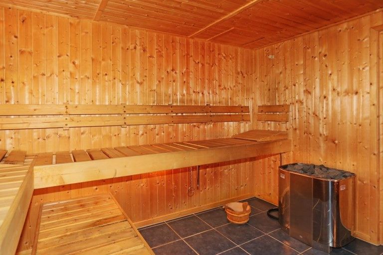 Photo of property in 86 Awanui Rise, Papakura, 2582