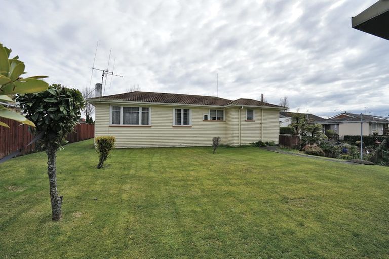 Photo of property in 28 Normandy Avenue, Melville, Hamilton, 3206