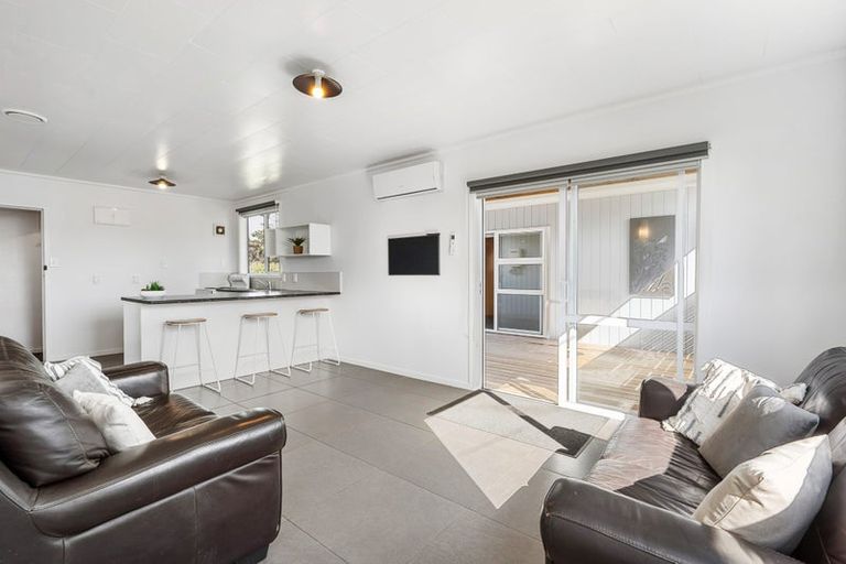 Photo of property in 16 Argyle Street, Waipu, 0510