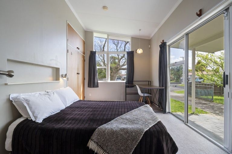 Photo of property in 82 Slacks Road, Awapuni, Palmerston North, 4412