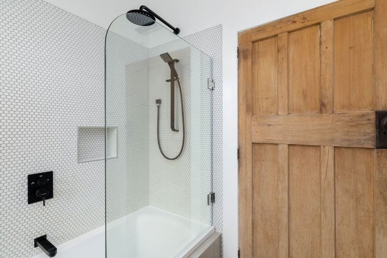 Photo of property in 10a Frankleigh Street, Somerfield, Christchurch, 8024