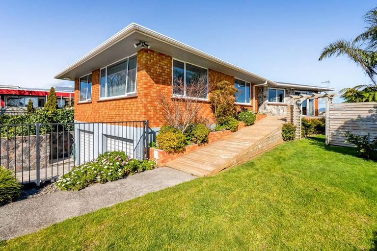 Photo of property in 78 Queens Road, Glen Avon, New Plymouth, 4312