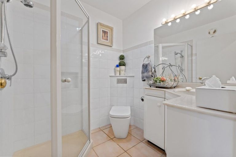 Photo of property in 113 John F Kennedy Drive, Milson, Palmerston North, 4414