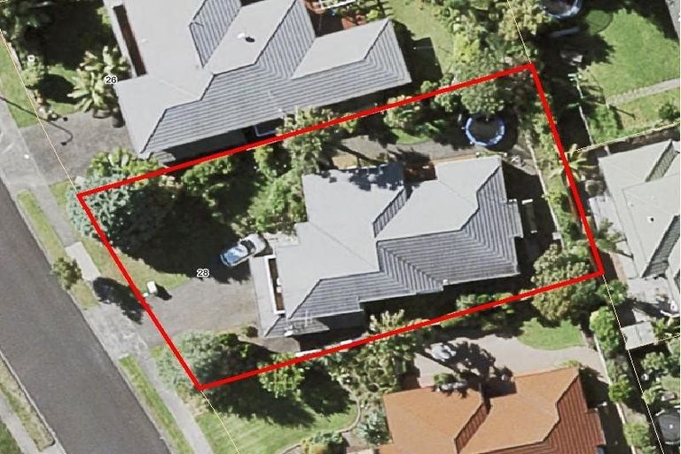 Photo of property in 28 Currell Way, Somerville, Auckland, 2014