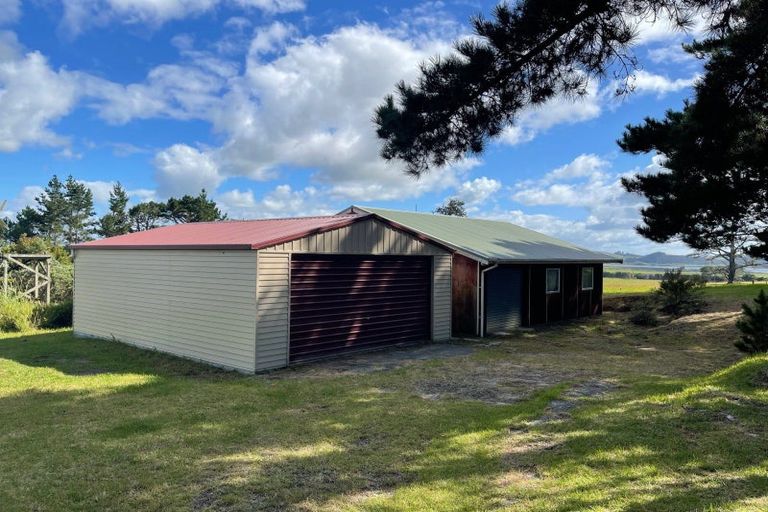 Photo of property in 62 Scarrott Road, Te Kopuru, 0391
