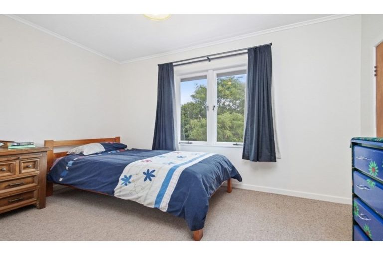 Photo of property in 15 Pacific Street, Waiuku, 2123