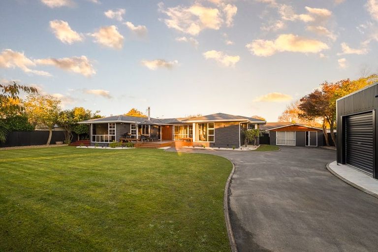 Photo of property in 306 Cranford Street, St Albans, Christchurch, 8052