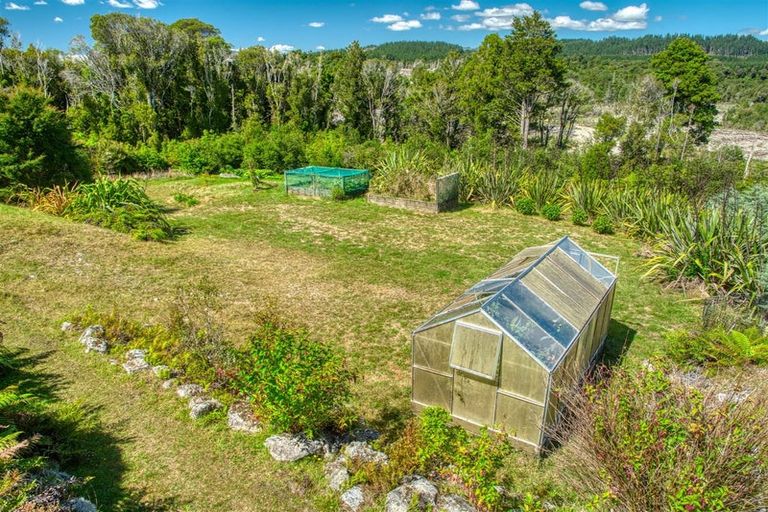 Photo of property in 164-180 Maori Creek Road, Marsden, Greymouth, 7872