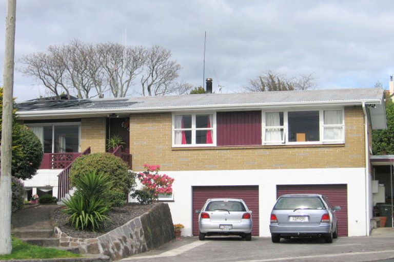 Photo of property in 17 Otumoetai Road, Judea, Tauranga, 3110