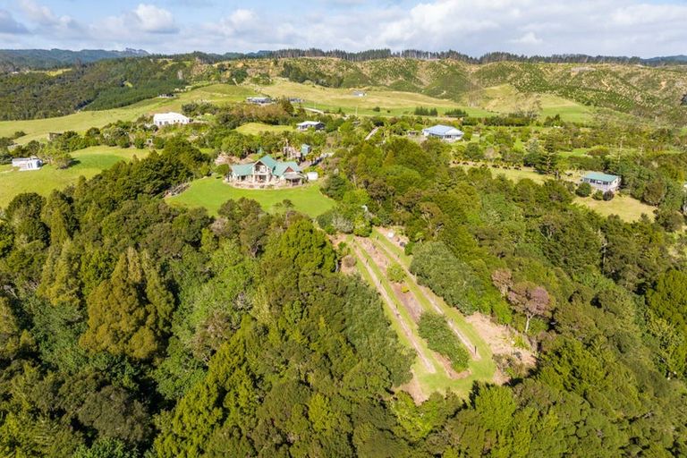 Photo of property in 429 Glenmohr Road, Waipu, 0582