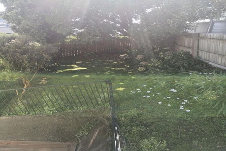 Photo of property in 1a Lonsdale Crescent, Rongotai, Wellington, 6022