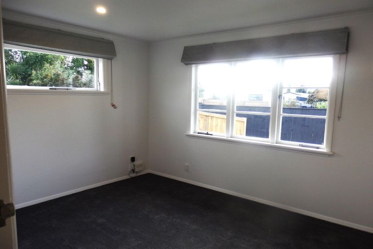 Photo of property in 32 Richmond Street, Cambridge, 3434