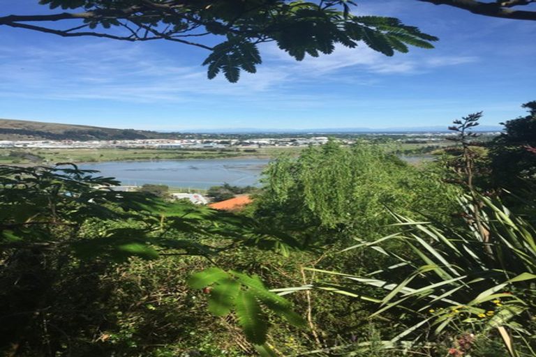 Photo of property in 12 Hobday Lane, Mount Pleasant, Christchurch, 8081