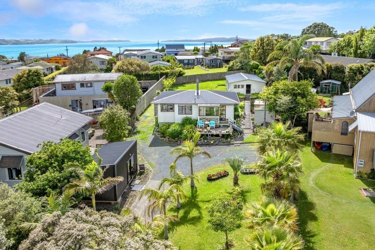 Photo of property in 27 Foster Crescent, Snells Beach, 0920