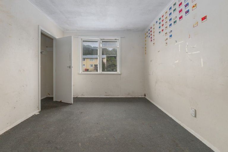 Photo of property in 161 Champion Street, Cannons Creek, Porirua, 5024