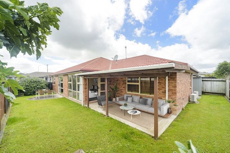 Photo of property in 7 Angelina Way, Kelvin Grove, Palmerston North, 4414