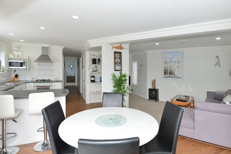 Photo of property in 90a School Road, Paihia, 0200