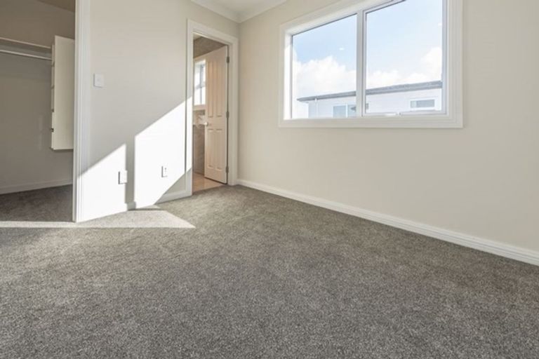 Photo of property in 16 Quattro Avenue, Flat Bush, Auckland, 2019