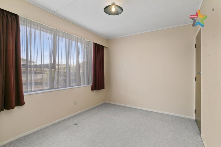 Photo of property in 6b Belgrave Street, Wainuiomata, Lower Hutt, 5014
