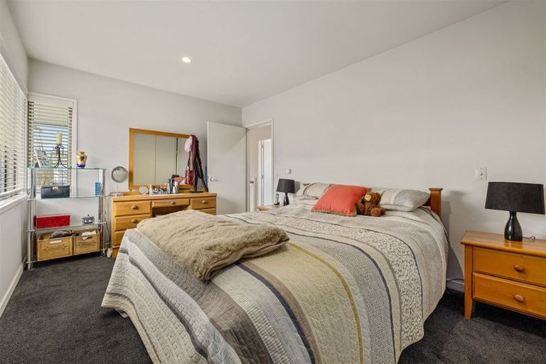 Photo of property in 4/32 Albany Street, St Albans, Christchurch, 8014