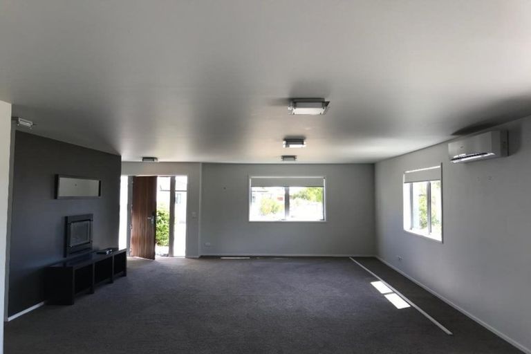 Photo of property in 25 Brompton Close, Richmond Heights, Taupo, 3330