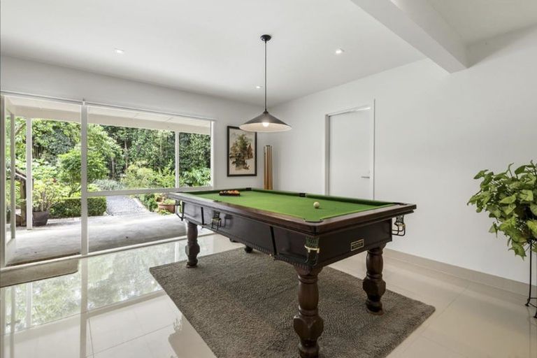 Photo of property in 53 Parr Terrace, Castor Bay, Auckland, 0620