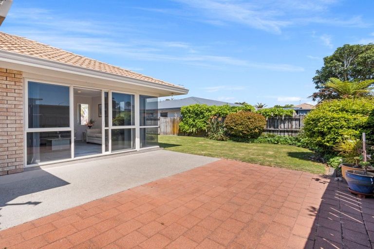 Photo of property in 41 Ocean Crest, Papamoa Beach, Papamoa, 3118