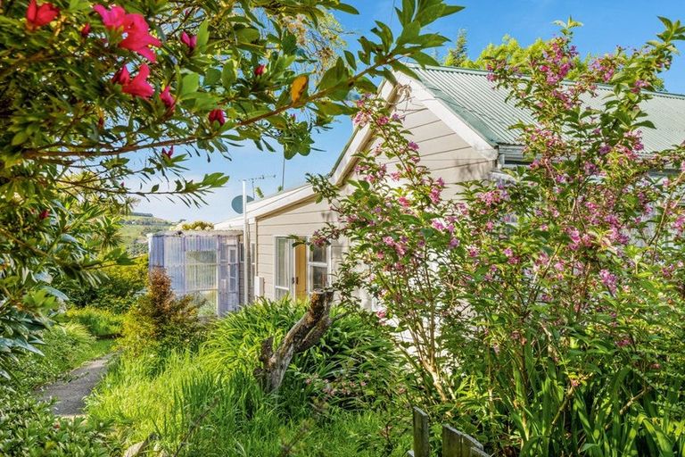 Photo of property in 18 Matai Street, Ravensbourne, Dunedin, 9022