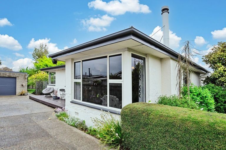 Photo of property in 17 Rowan Street, Hargest, Invercargill, 9810