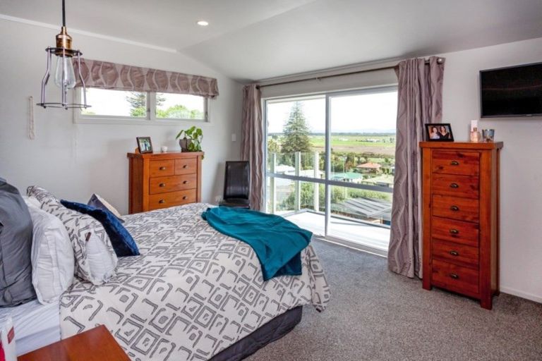 Photo of property in 111 Brunton Crescent, Thames, 3500