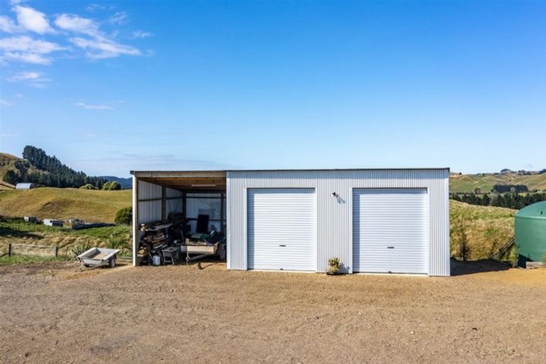 Photo of property in 1821 Dartmoor Road, Dartmoor, Napier, 4186