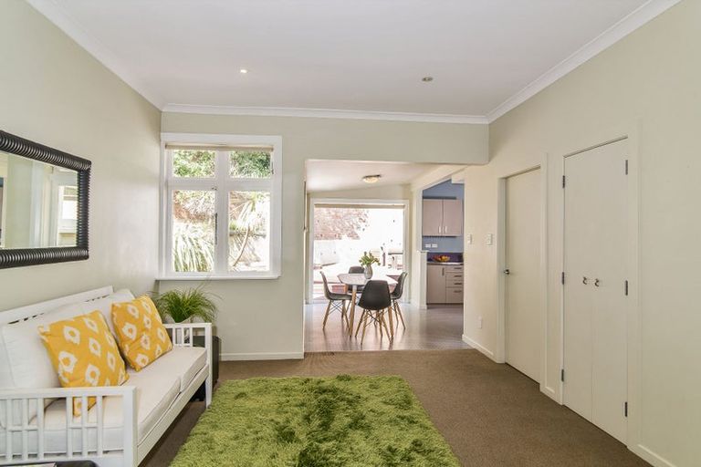 Photo of property in 78 Para Street, Miramar, Wellington, 6022